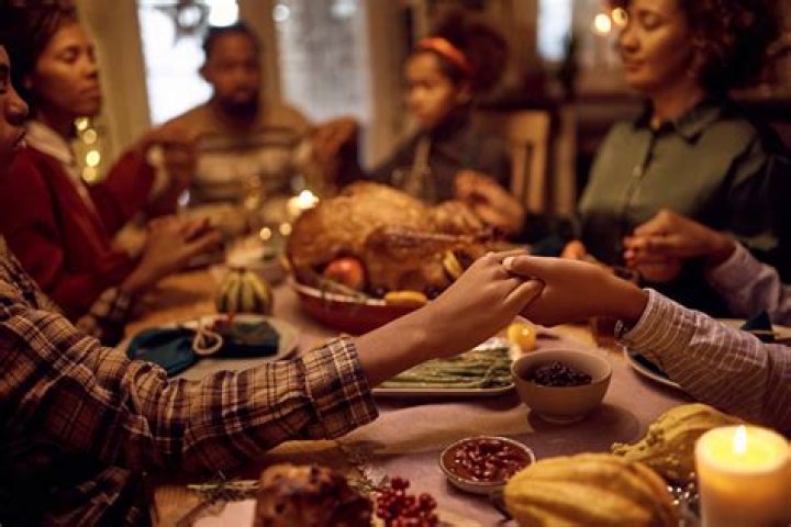 Are there any questions to ask at the Thanksgiving table?