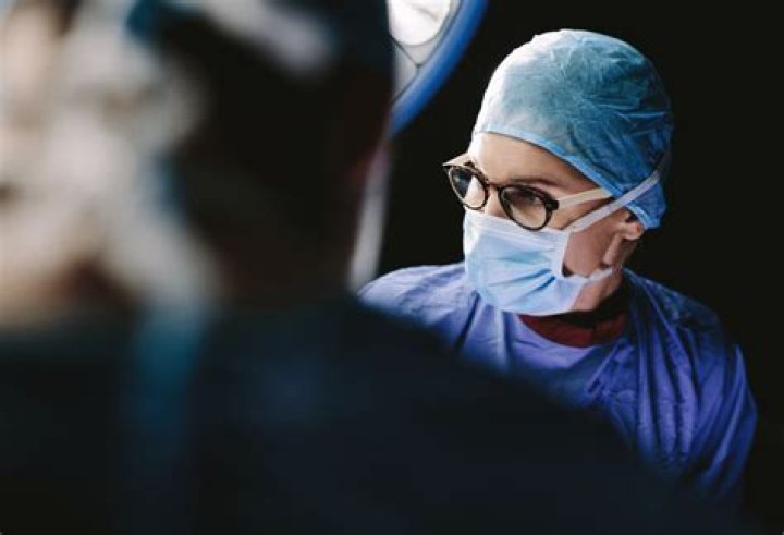 Are there more male or female pediatricians?