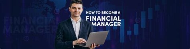 Can a financial analyst become a financial manager?