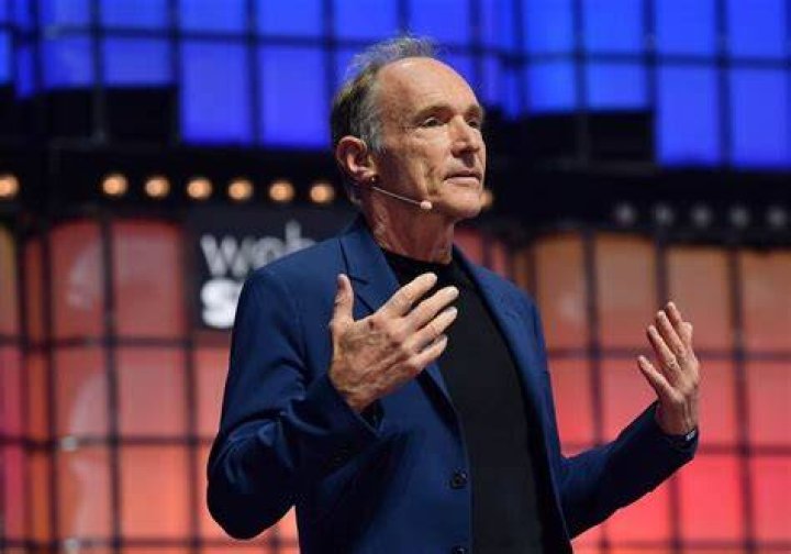 Did Tim Berners-Lee make a lot of money?