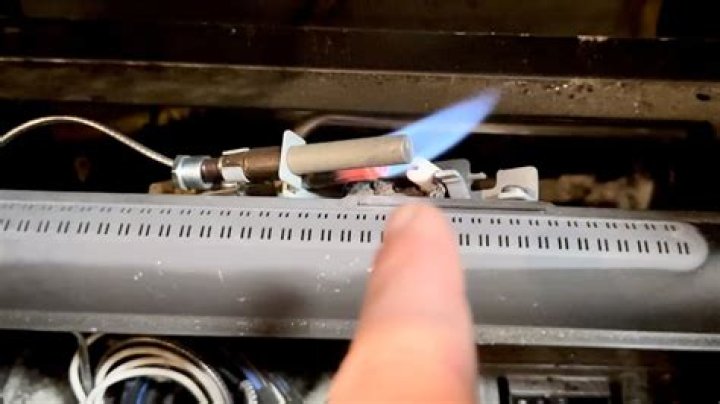 How do I know if my gas fireplace valve is bad?