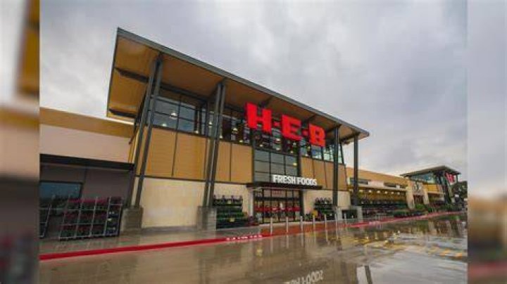 How many H-E-B Stores Are There 2020?