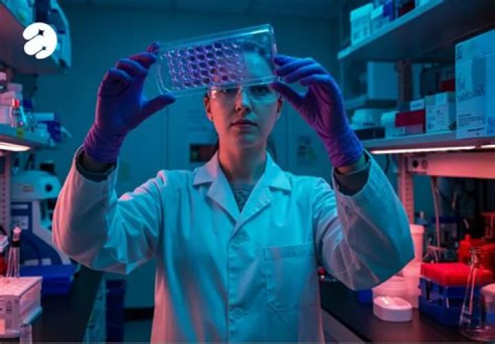 How many pathologists are there?