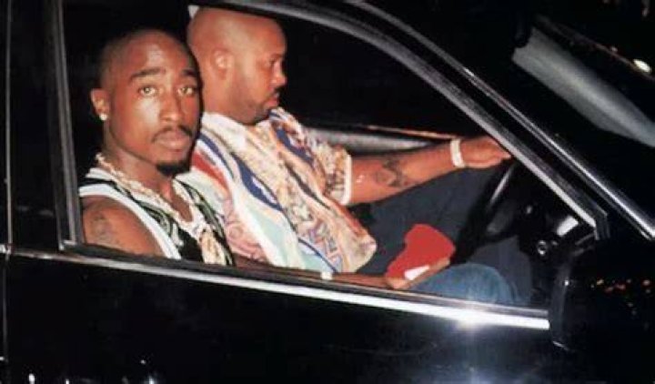 How many records did Tupac sell before he died?