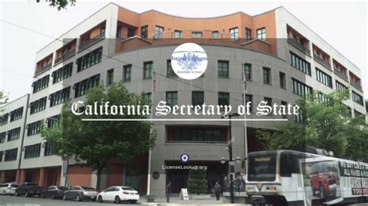 How much does the California Secretary of State make?