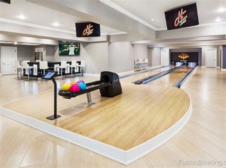 How much space do you need for 2 bowling lanes?