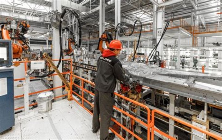 Is automotive industry labor intensive?