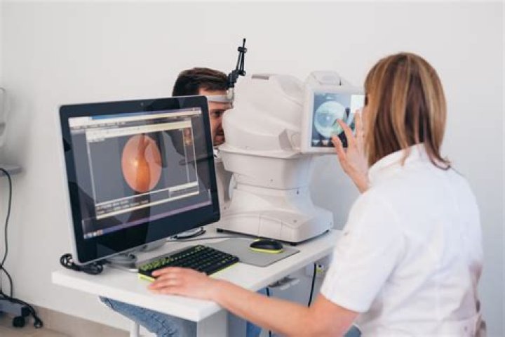 What do you call a retina specialist?