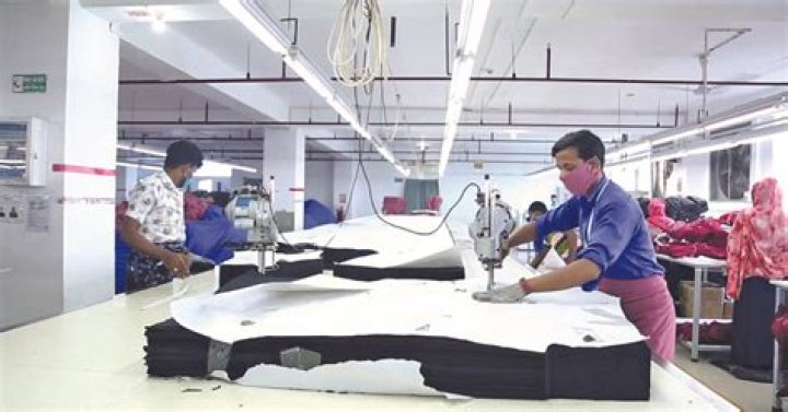 What is collar in garment making?