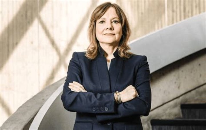 What is Mary Barra net worth?