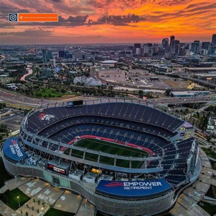 What is the capacity of Mile High Stadium?