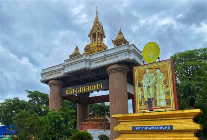 What meter is Thai music in?