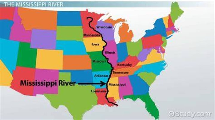 Where does the Mississippi river run into the ocean?